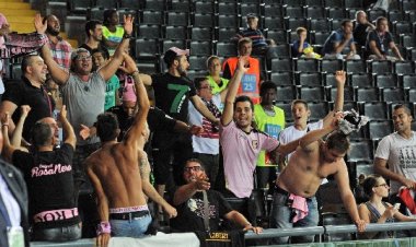 Due giovani vichinghi chiamano Iachini