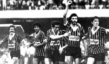 Socrates, un gol per la democrazia
