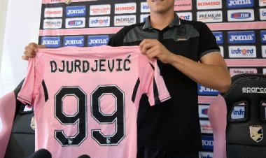 Verso la Juve, a parte in due 