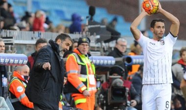 Black-out Palermo, vince il... caos