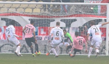 Gazzetta: Gilardino come la Carrà