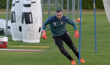 Sorrentino rischia tre settimane di stop