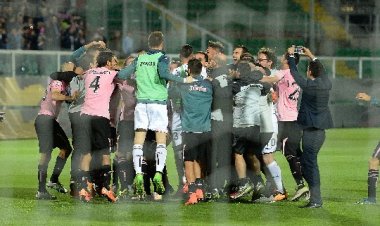 Il Palermo è salvo, abbracciamoci tutti
