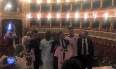 Orlando: Stadio, si può fare. E il Barbera diventerà un'arena