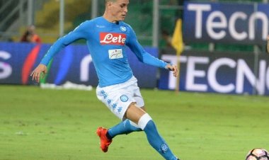 Napoli facile, Juve a un passo