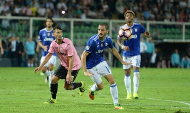 Piove al Barbera, Juve ‘ladra’. Ma De Zerbi supera l’esame