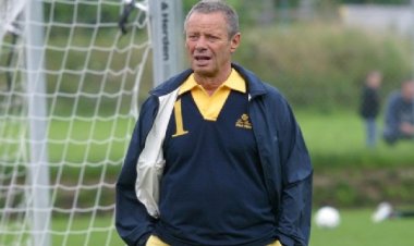 Palermo, MZ era per l'esonero. Ecco perché De Zerbi è rimasto