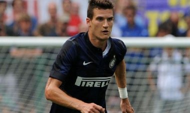 Per la difesa: Andreolli la certezza, Luan la scommessa