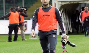 Difesa ballerina, Chochev e Nestorovski super