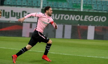 Infortunio per Rispoli nel match contro la Salernitana 