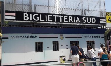 La nostra redazione dai botteghini del «Barbera»