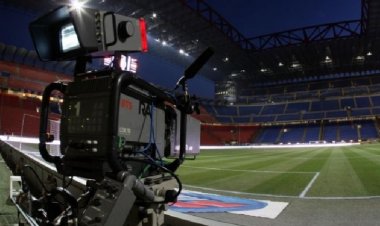 Diritti tv: domani il bando di Mediapro per Sky e Mediaset