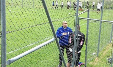 Palermo in partenza. Posavec ancora out