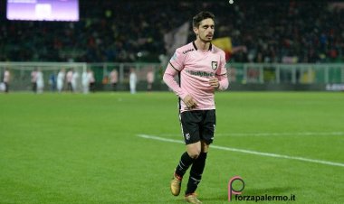 Palermo-Avellino: Coronado a centrocampo, torna Bellusci