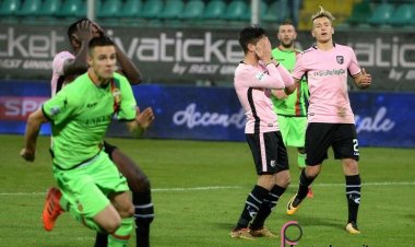 Ternana-Palermo: De Canio ne convoca ventuno