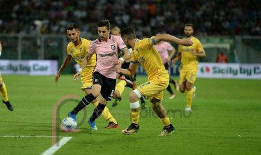 Il Tar respinge l'istanza del Palermo