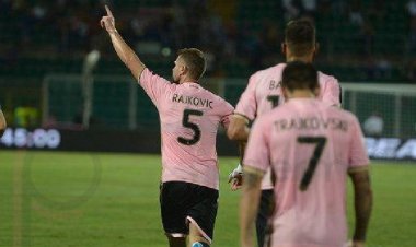 Palermo, difesa «double face»: da ballerina a goleador