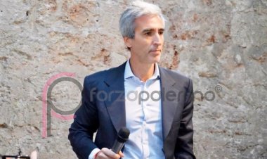 Mirri attende le ultime carte. Oggi il Palermo a Crotone