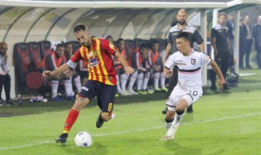 Lecce, Mancosu: «Sarà un Palermo arrabbiato, per noi durissima»