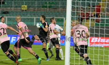 FOTO - Le esultanze social dei giocatori dopo Palermo-Lecce