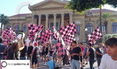 LIVE - Passeggiando per Palermo