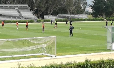 Palermo, seduta mattutina di allenamento