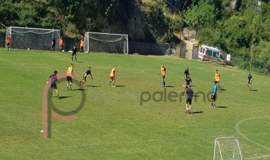 Live/Petralia. Segui la diretta dalla sede del ritiro rosanero