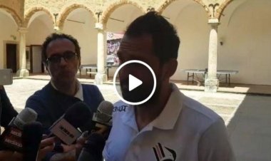 Live/Petralia. Santana in conferenza stampa