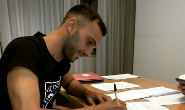 Ecco Ficarrotta: «Non vedo l'ora di scendere in campo al Barbera»