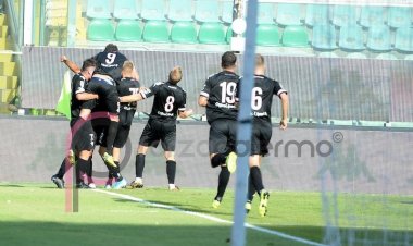 Ottava vittoria per il Palermo: le esultanze social dei giocatori