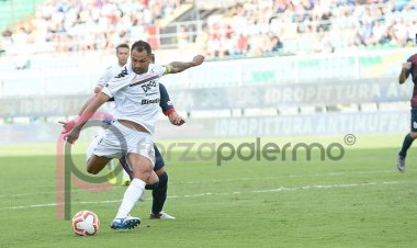 Prima sconfitta del Palermo, parla Santana