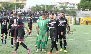 VIDEO/ Il Palermo saluta i propri tifosi dopo la partita