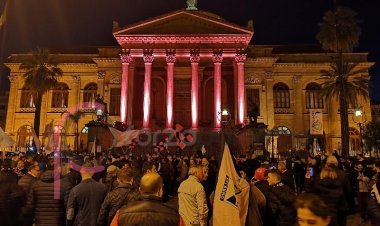 L'iniziativa. La nuova maglia del Palermo non solo allo stadio