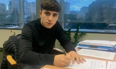 FOTO/ Calciomercato Palermo, c'è la firma