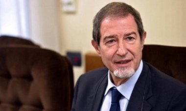 Musumeci chiede l'esercito in Sicilia: «Contrastare gli arrivi»