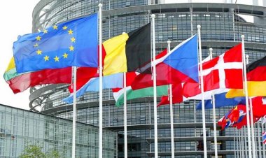 Titolo shock in Germania: «La mafia aspetta i soldi da Bruxelles»