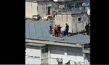 Il Coronavirus non li ferma: grigliata sui tetti a Palermo