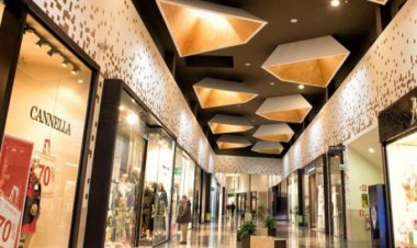 Esercizi commerciali liberi di aprire la domenica. La nota