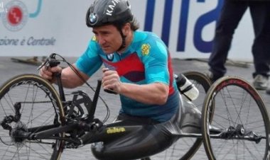 Zanardi, i medici: «C'è ancora rischio di eventi avversi»