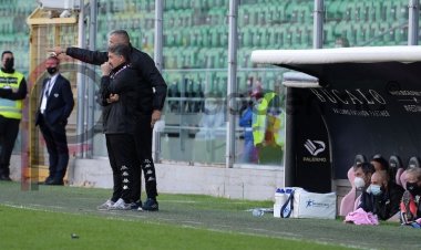 A Foggia soccombe il peggior Palermo della stagione