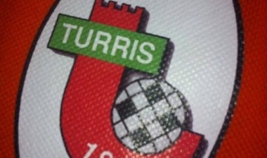 L'avversario: la Turris in cerca della vittoria scacciacrisi