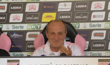 Rossi: «Frizioni con Zamparini per la cessione di Cavani»