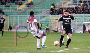 Ex Palermo, Kraja passa al Lecco