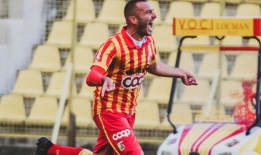 Il Catanzaro batte l'Andria 3-1 e supera il Palermo