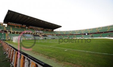 Il Palermo pareggia. I suoi tifosi (quelli presenti) vincono