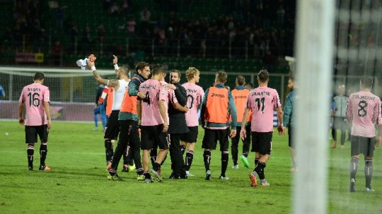 La squadra si mobilita per Iachini