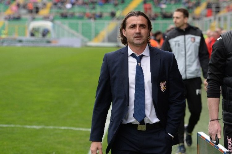 Restano Sicignano e Tedesco, via Viviani