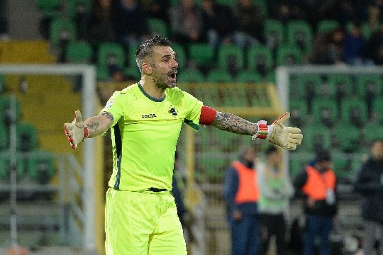 Gds: Quasi un patto di non aggressione