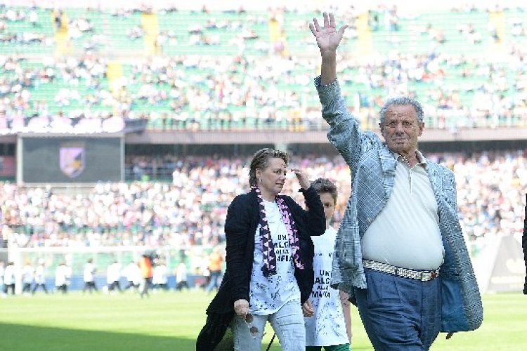 Gazzetta: Moglie e figli spingono Zamparini a vendere il Palermo