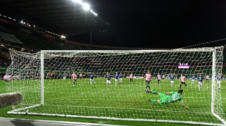 Il Palermo propone Vazquez all’Inter e apre il derby per El Mudo